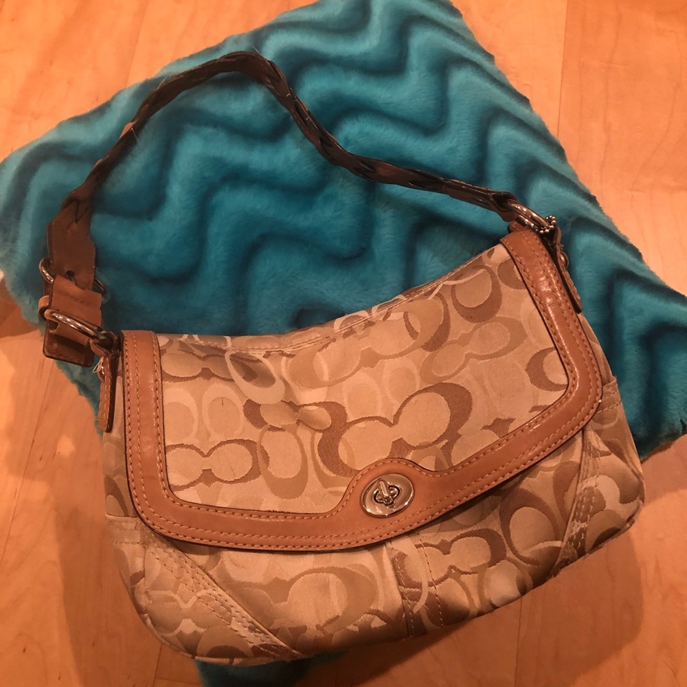 Coach Shoulder Bag